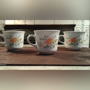 3 Corelle Corning Wildflower Spring Bouquet Coffee Tea VTG White w Floral Design